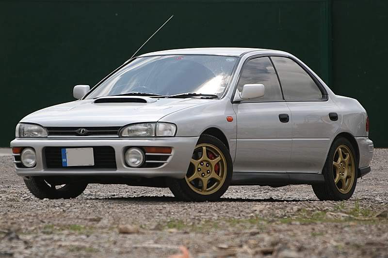 subaru-impreza-wrx-1992-japanese-sports-cars