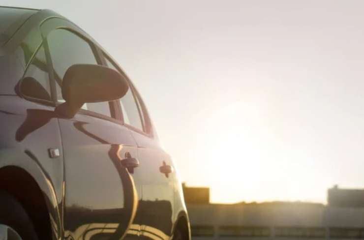 Parcheggio e sole (Depositphotos foto) - www.rally.it