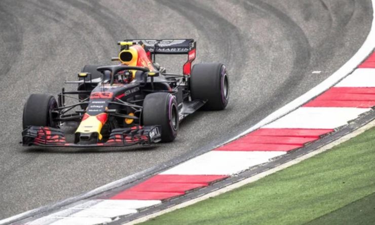 Verstappen in pista (Depositphotos foto) - www.rally.it