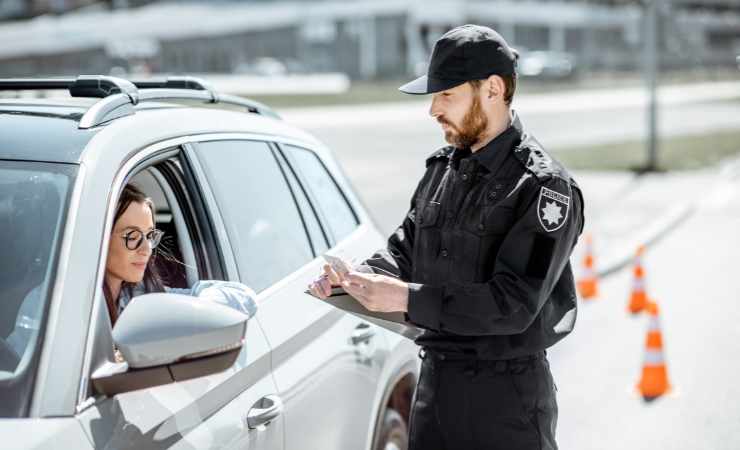 Polizia auto arresto