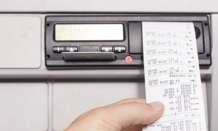 Tachigrafo (Depositphotos foto) - www.rally.it