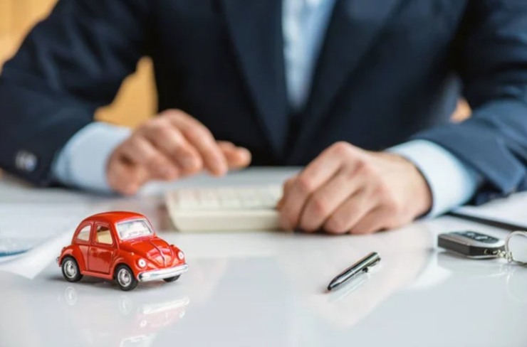 Assicurazione auto (Depositphotos foto) www.rally.it