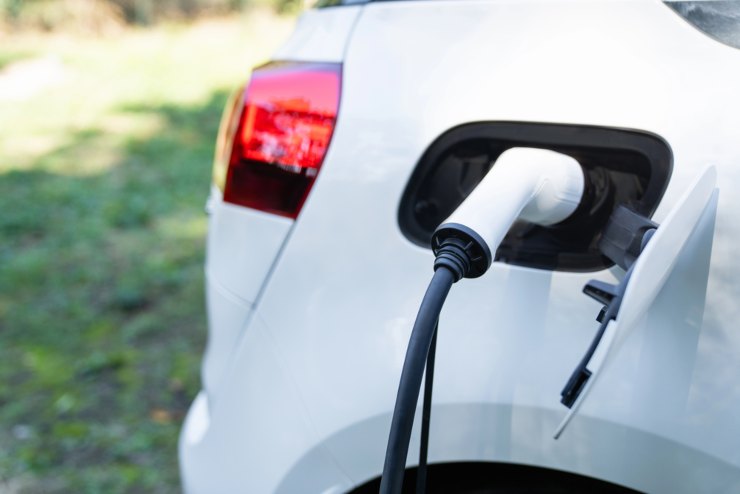 Auto elettrica incidente