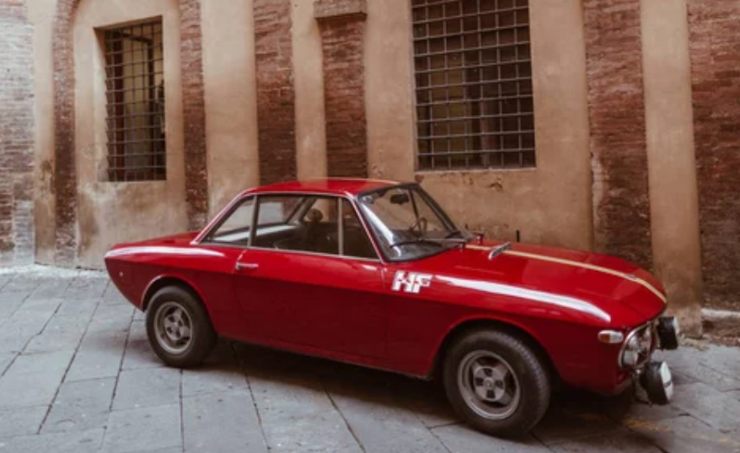 Auto storica e bollo (Depositphotos foto) - www.rally.it