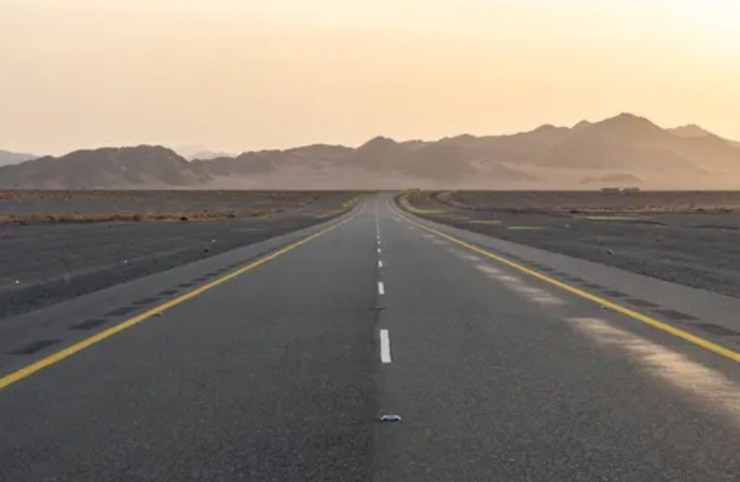 Strada vuota (Depositphotos foto) - www.rally.it