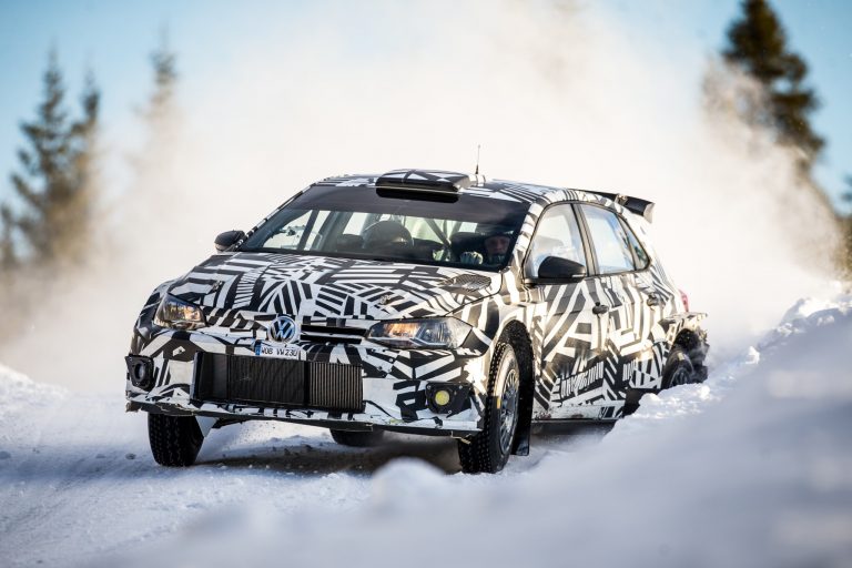 Promossa la Polo R5 sulle nevi svedesi