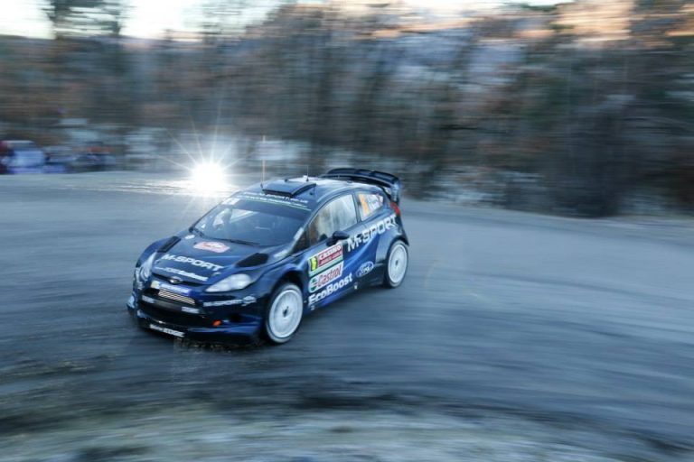 Montecarlo, PS11: Ogier chiude al comando la seconda giornata di gara, Pasticci con le note per Bouffier