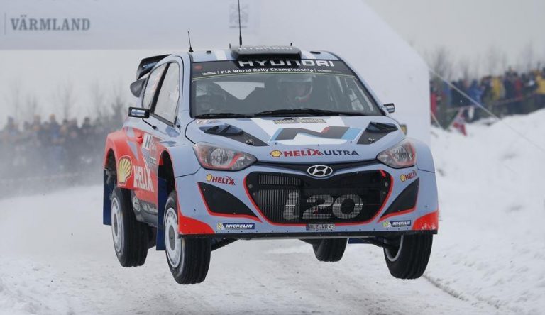 WRC: Neuville impressionato dai progressi compiuti dal team