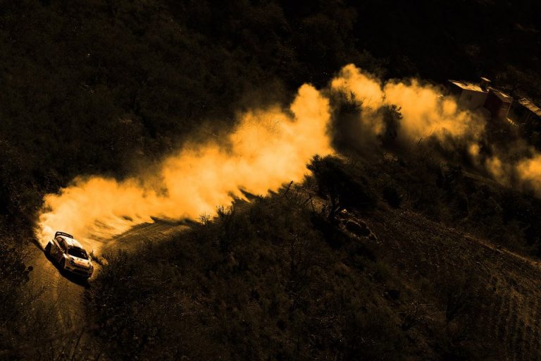 Messico, PS15: Ogier rimane intoccabile, Problema ai freni per la Fiesta WRC di Prokop