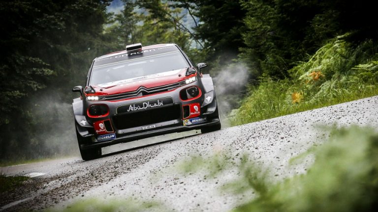 Loeb riassaggia la terra: secondo test con la C3 WRC