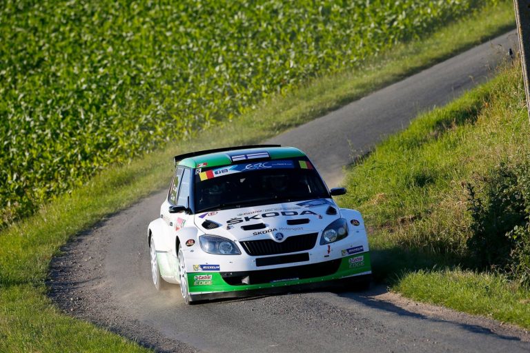 Ypres Rally, Dopo PS11: Uscita di strada per Lappi, Lenta ripresa per Loix con Abbring al comando