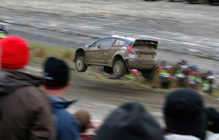 Wales Rally GB, Dopo PS16: Ogier rimane intoccabile, Mikkelsen si porta a 7″3 da Ostberg
