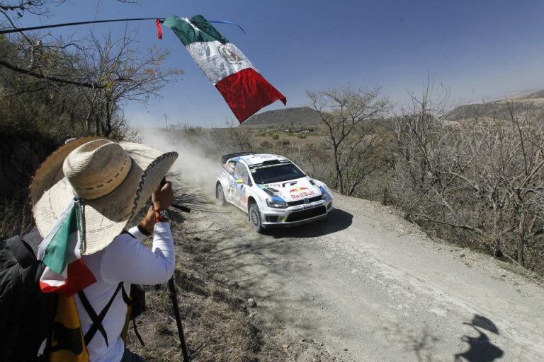 Messico, PS6: Lotta aperta per la prima posizione con Ogier che si porta a 1″3 da Ostberg