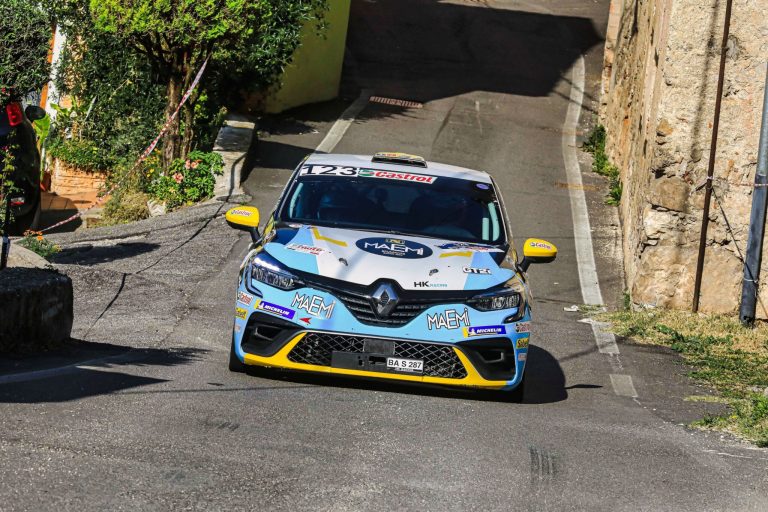 AL RALLY DUE VALLI VA IN SCENA L’ATTO CONCLUSIVO DELLA STAGIONE DEL CLIO TROPHY ITALIA