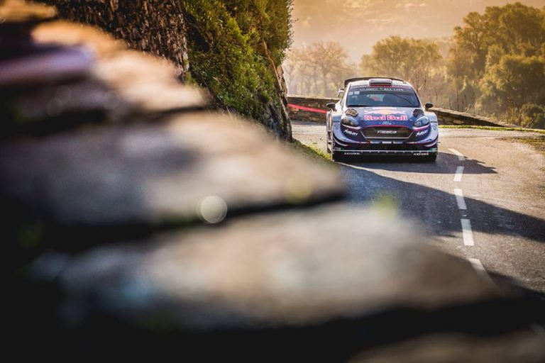 WRC: Sebastien Ogier controlla il Tour De Corse