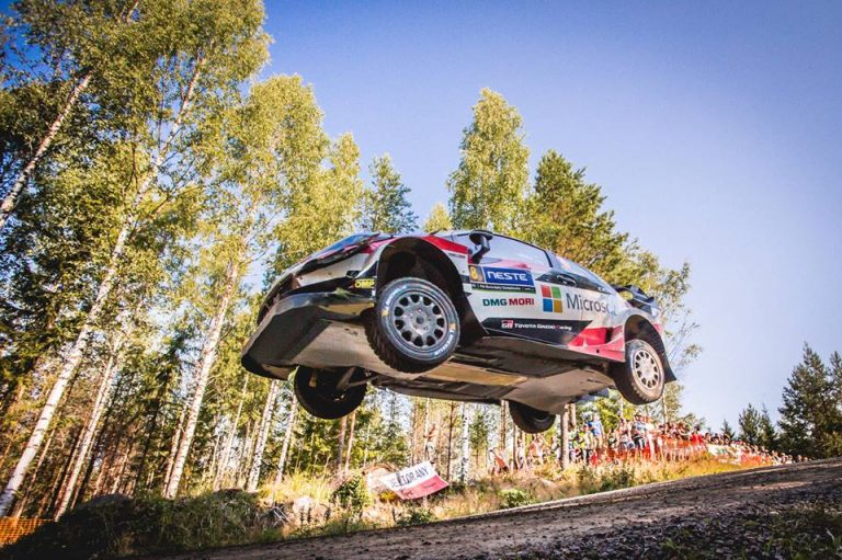 Rally di Finlandia: Tanak vola, Lappi protagonista
