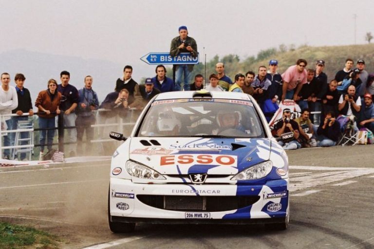 20 anni fa il primo podio della Peugeot 206 WRC
