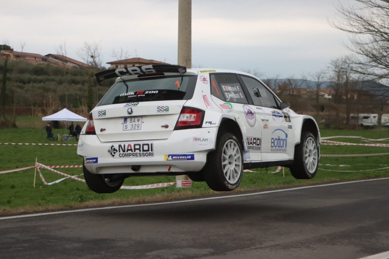 Bottoni fa il bis: vittoria al Rally del Bardolino. Nell’Historic prima volta per Panato