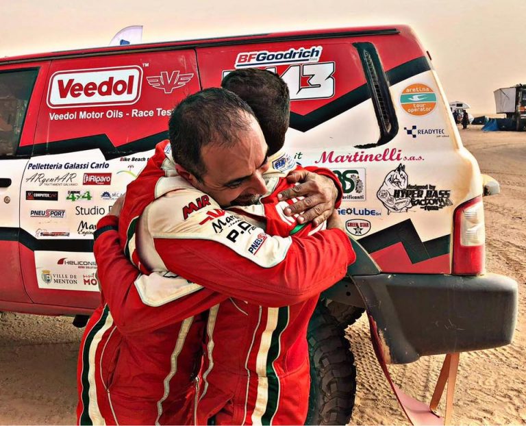 Africa Eco Race: prosegue la rimonta di Rossi