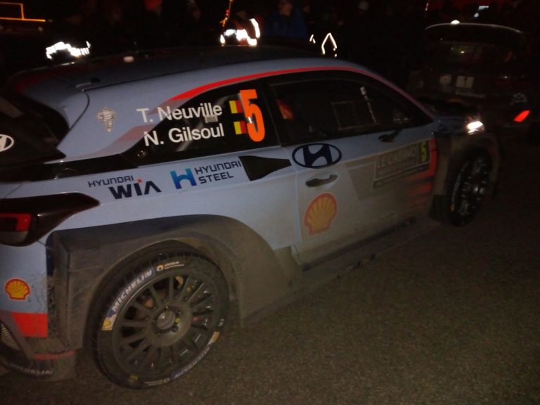 Rally Montecarlo, è un inizio burrascoso