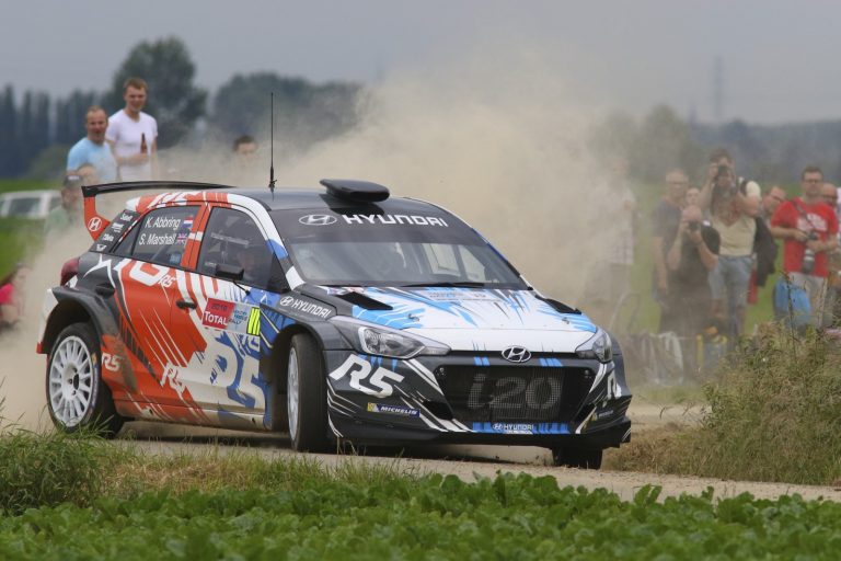 La Hyundai i20 R5 cattura l’attenzione ad Ypres