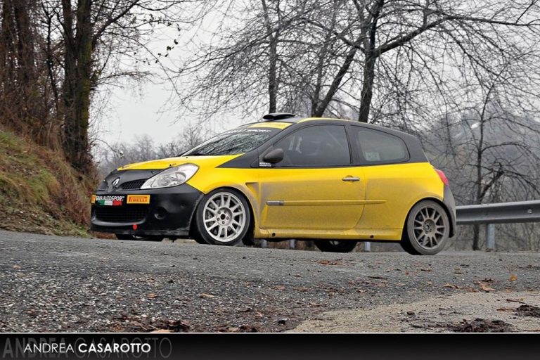 Casarotto vuole il trofeo Clio R3