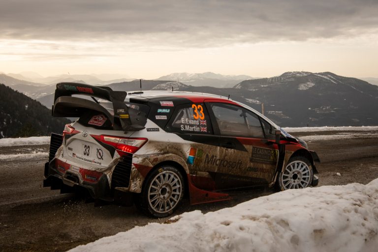 Evans-Ogier-Neuville: che lotta a Montecarlo!