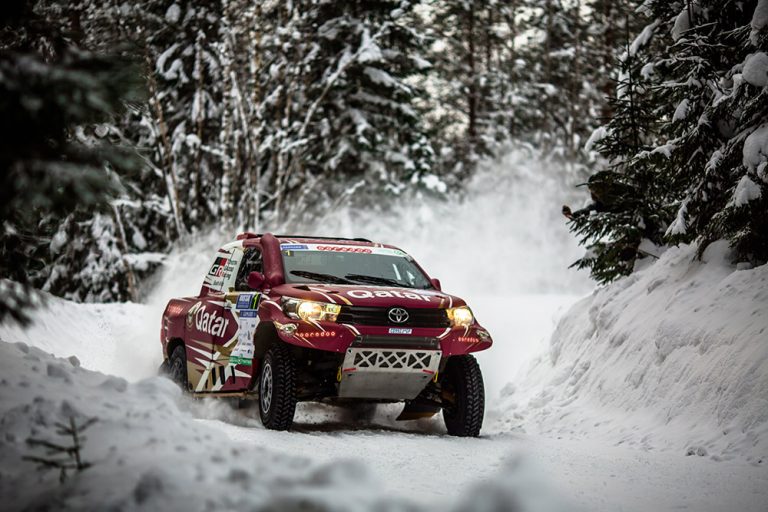 Baja Russia: le Toyota dominano il prologo, Domzala precede Al-Attiyah