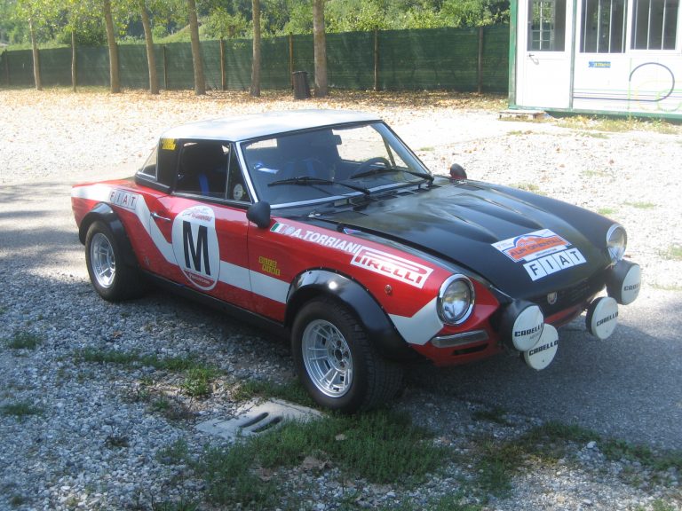 Tominz-Squaw e l’Hard Top bianco