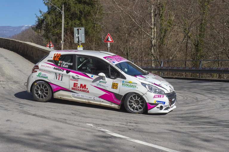 Galli Riapre le danze agli Abeti