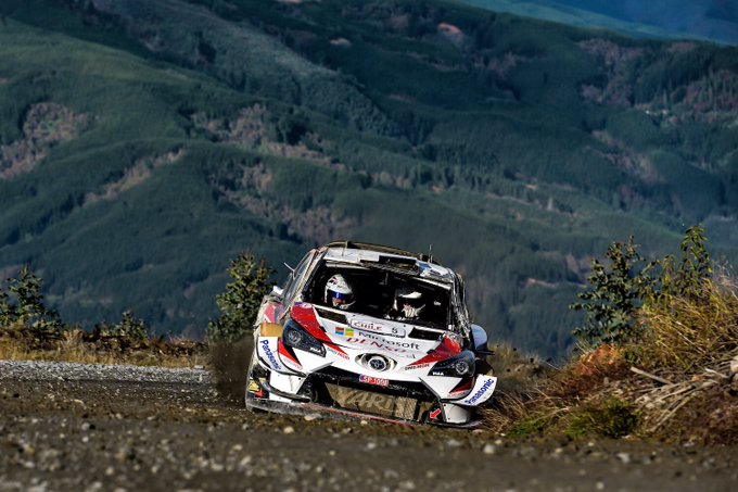 WRC: penalizzato Meeke che perde una posizione