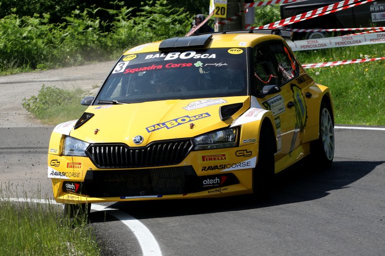 FINALE COL BRIVIDO AL RALLY DELLA VALLE INTELVI : LA DISCRIMINANTE PREMIA HOTZ