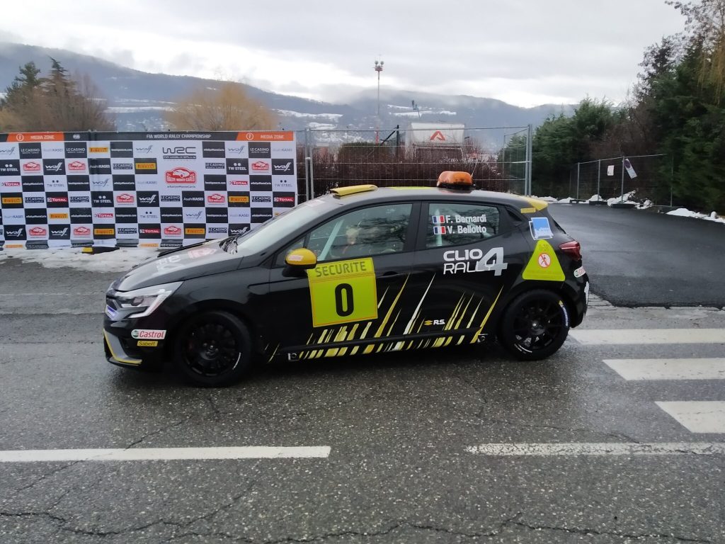 Bernardi nel campionato europeo su Renault Clio Rally4