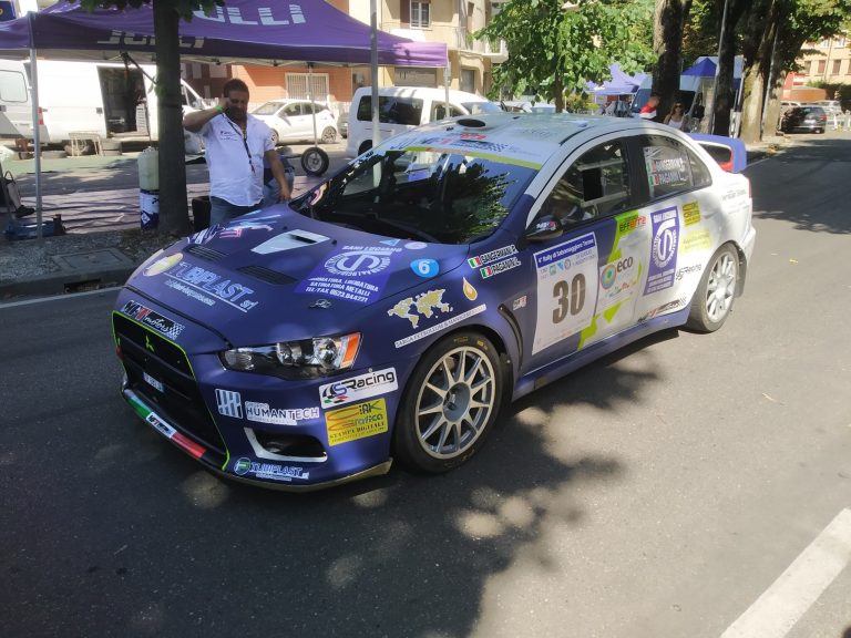 Due gli equipaggi della Scuderia Efferre a Modena