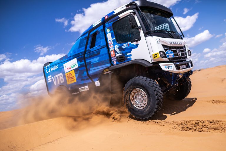 Dakar – Addio ormai scontato per Kamaz