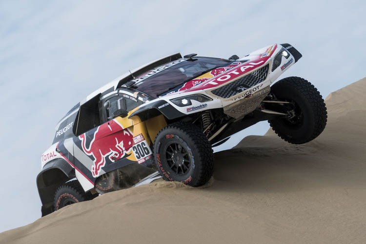 DAKAR 2018: un super Loeb batte Peterhansel e Sainz, stecca Al-Attiyah e va KO Despres