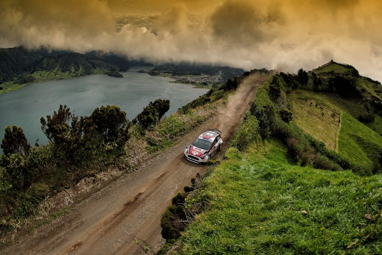 FIA ERC-Azzorre: 76 al via, niente Kajetanowicz ma ecco le sorprese italiane Tamara Molinaro e Mattia Vita