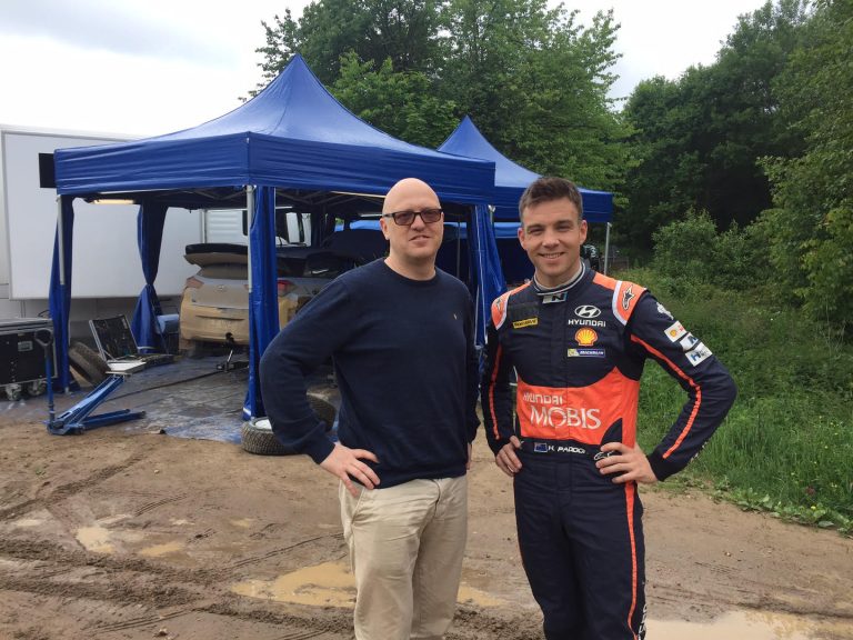 Chi è Ole-Martin Lundefaret, il rally analist che vuole far diventare Paddon campione