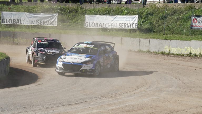 Fabio Mezzatesta sul podio finale di RX-Italia: il pilota romano chiude al terzo posto nel Tricolore Rallycross