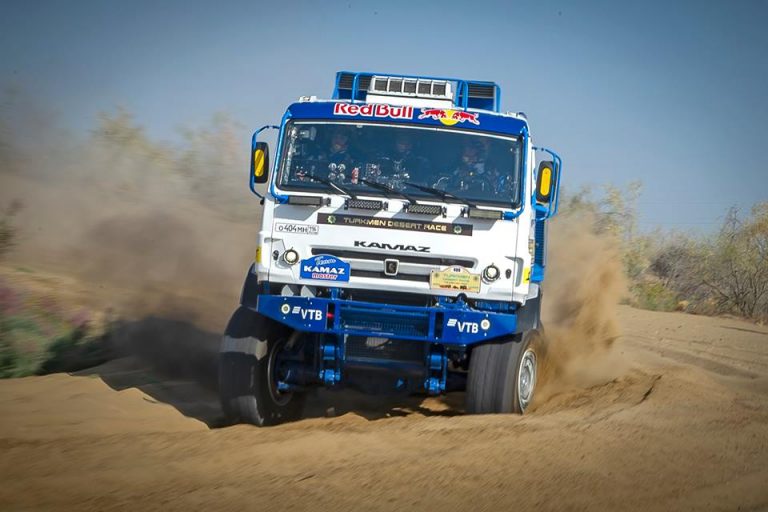 Turkmen Desert Race – Roma e Mini inarrestabili, Mardeev scatenato con il Kamaz