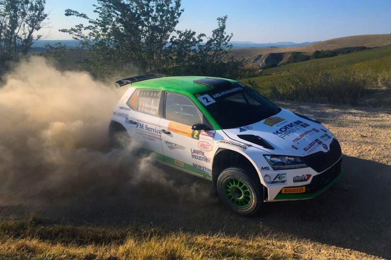 Terra e asfalto: la stagione entra nel vivo