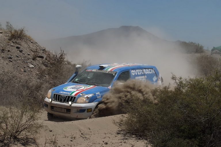 Ancora sofferenze alla Dakar per la Cinotto family