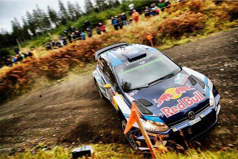 Wales Rally: Ott Tänak primo allo shakedown, Meeke lo segue