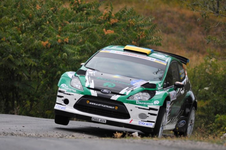 Protasov domina lo Yalta Rally ma poi esce di strada