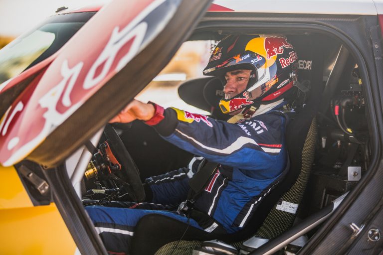 Dakar 2021 – Sainz e Mini avanti tutta