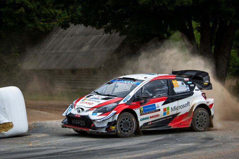 Rally Estonia: penalità per Rovanpera