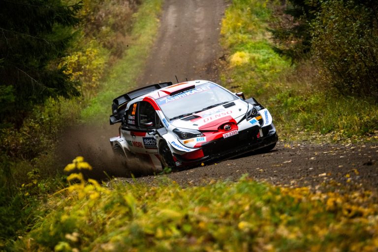 WRC: Elfyn Evans padrone del Rally di Finlandia