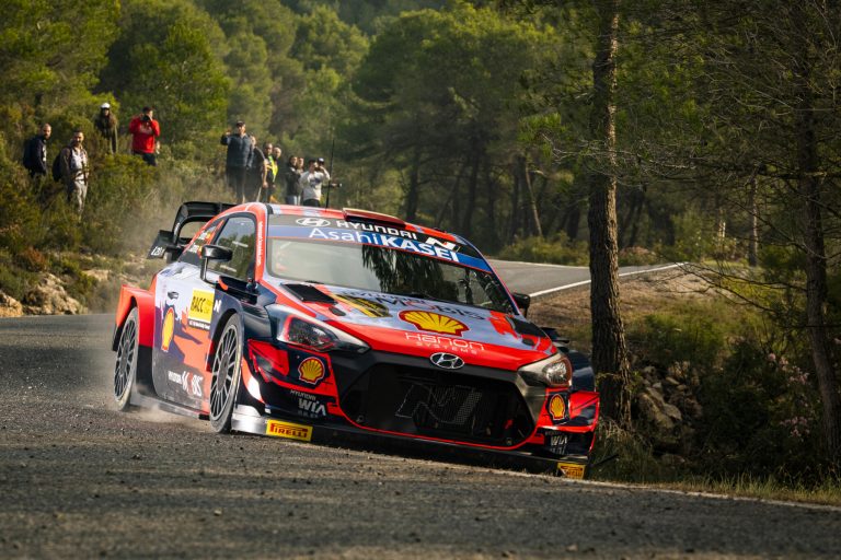 WRC Spagna PS15 – Neuville controlla, Sordo passa Ogier!