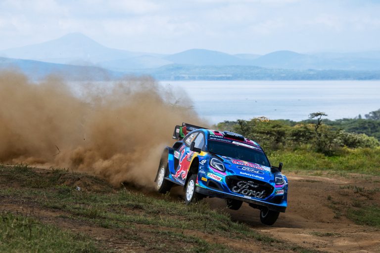 WRC Safari Rally: Ott Tanak apre le danze!