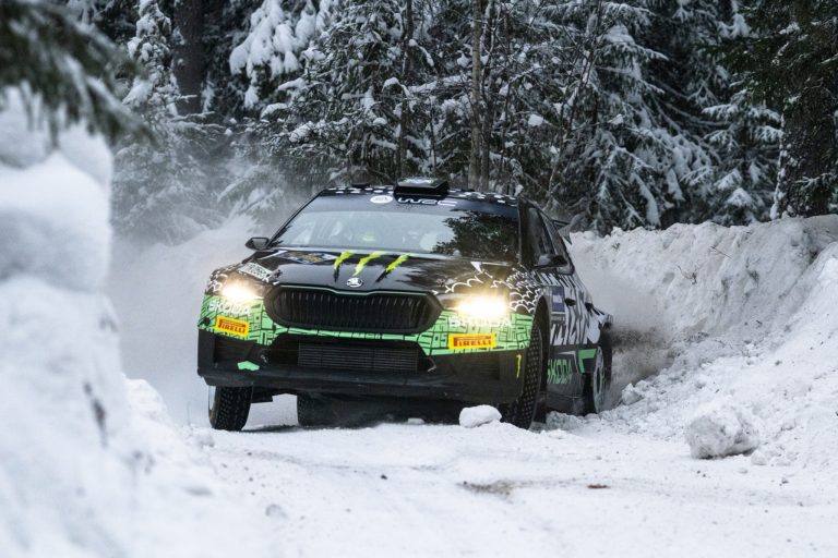 WRC2 – Solberg vince in Svezia e si candida tra i pretendenti al titolo